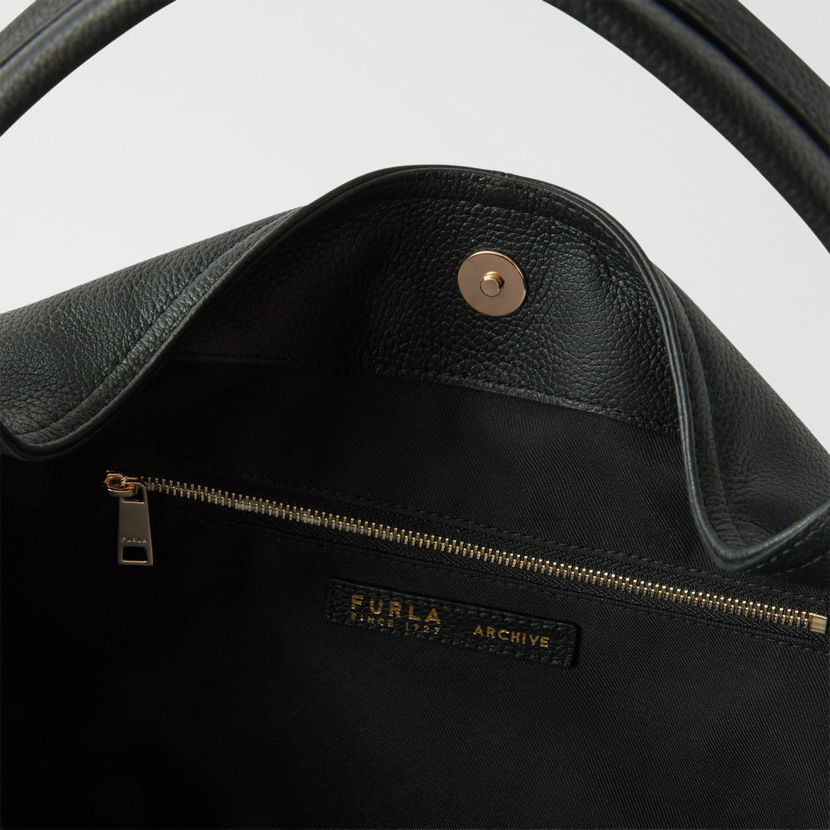 Furla Elisabeth M Hobo Bag – Black Leather