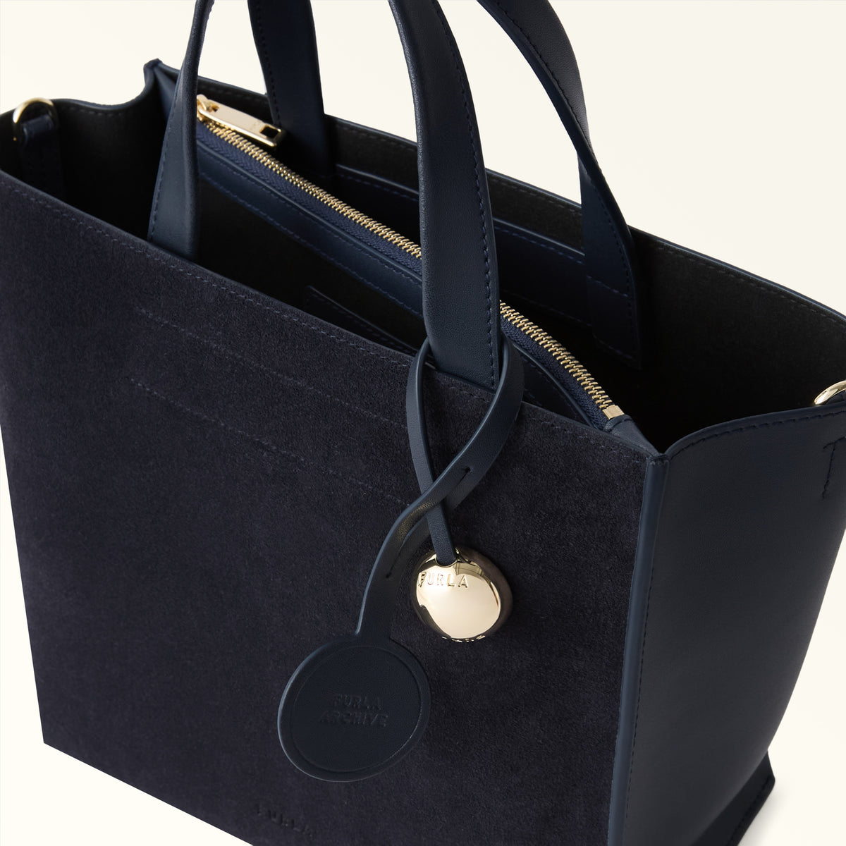 Blue Furla Divide It S Tote, handbag natural leather – view 2