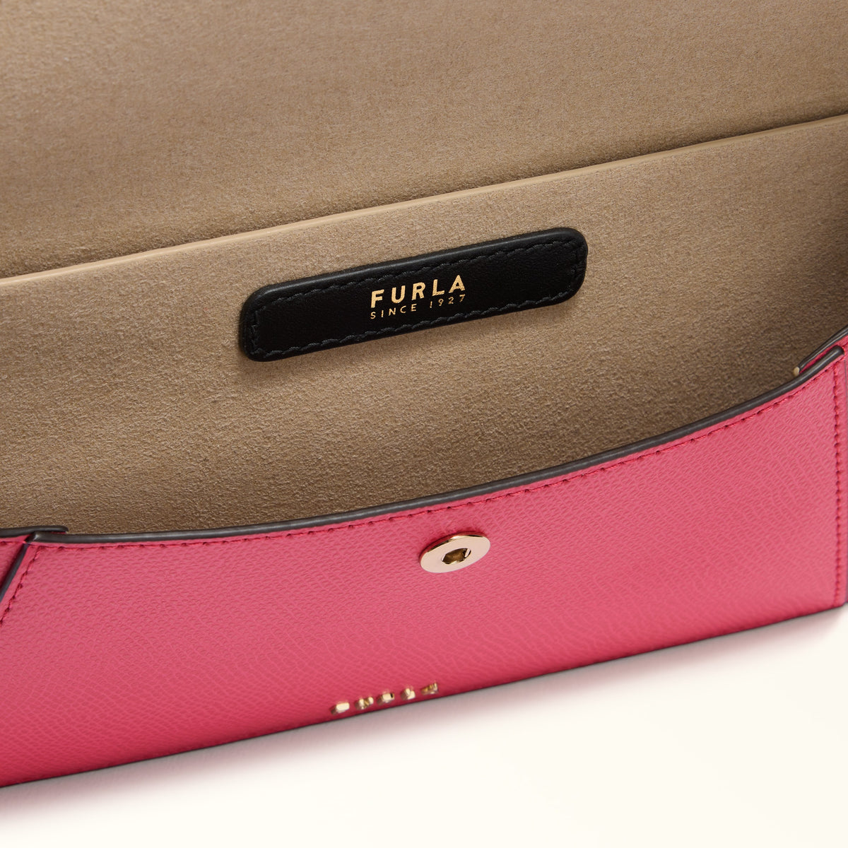 Pink Furla Lea XL Pouch, crossbody natural leather – view 4