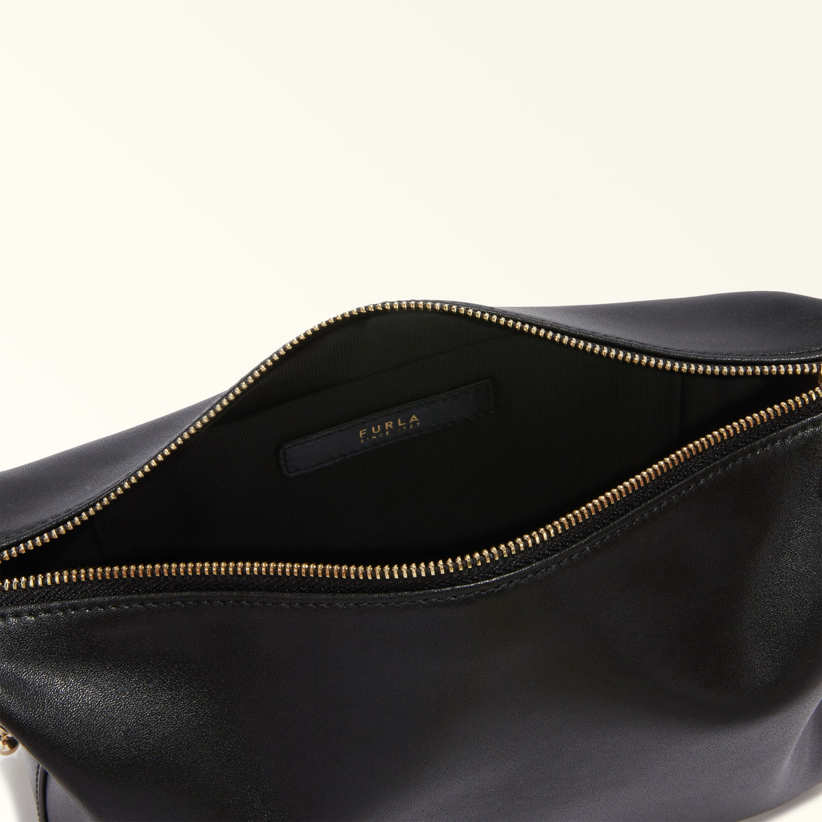 Black Furla Nuvola Mini Crossbody Hobo, natural leather – view 3