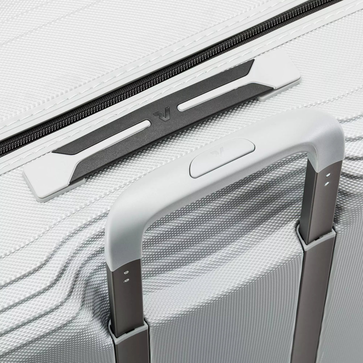 Silver Roncato GIGALIGHT Medium spinner, hardside luggage polycarbonate – view 6