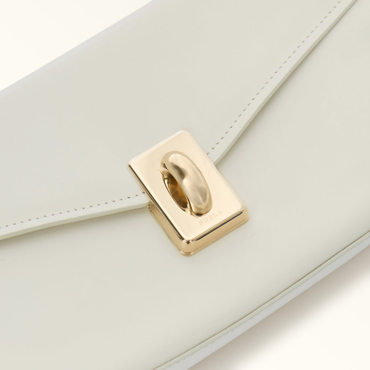 White Furla Meridiana M Crossbody Ss25, natural leather – view 2