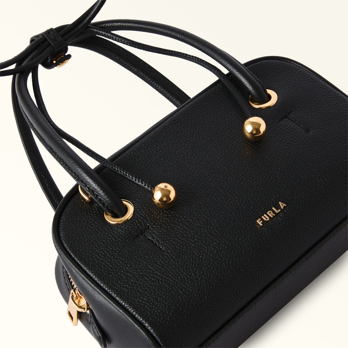Black Furla Poppy Dome, handbag natural leather – view 4